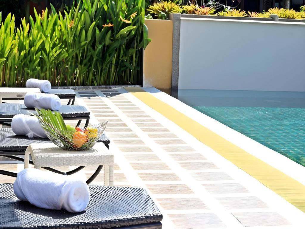 Royal Lee Resort And Spa Nai Yang Bagian luar foto